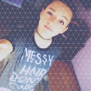 Meet your Posher, Devin